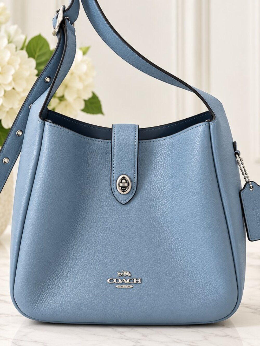 100% Authentic Coach Hadley Convertible Crossbody / Shoulder Bag in Bluebell